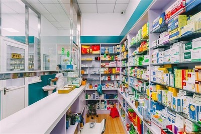 加盟九州通連鎖藥店 開啟藥品零售事業(yè)的新篇章